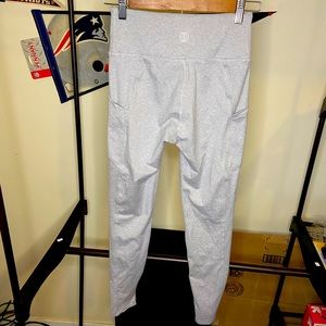 Balance Collection Eclipse Side Pocket Ankle Legging